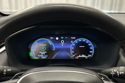 harmaa Toyota RAV4 Plug-in 2024 kuva 15.