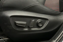 harmaa Toyota RAV4 Plug-in 2024 kuva 23.