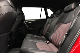 punainen Toyota RAV4 Plug-in 2024 kuva 11.