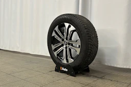 punainen Toyota RAV4 Plug-in 2024 kuva 13.