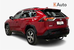 punainen Toyota RAV4 Plug-in 2024 kuva 3.