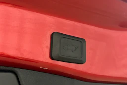 Toyota RAV4 Plug-in 2024 kuva 16.