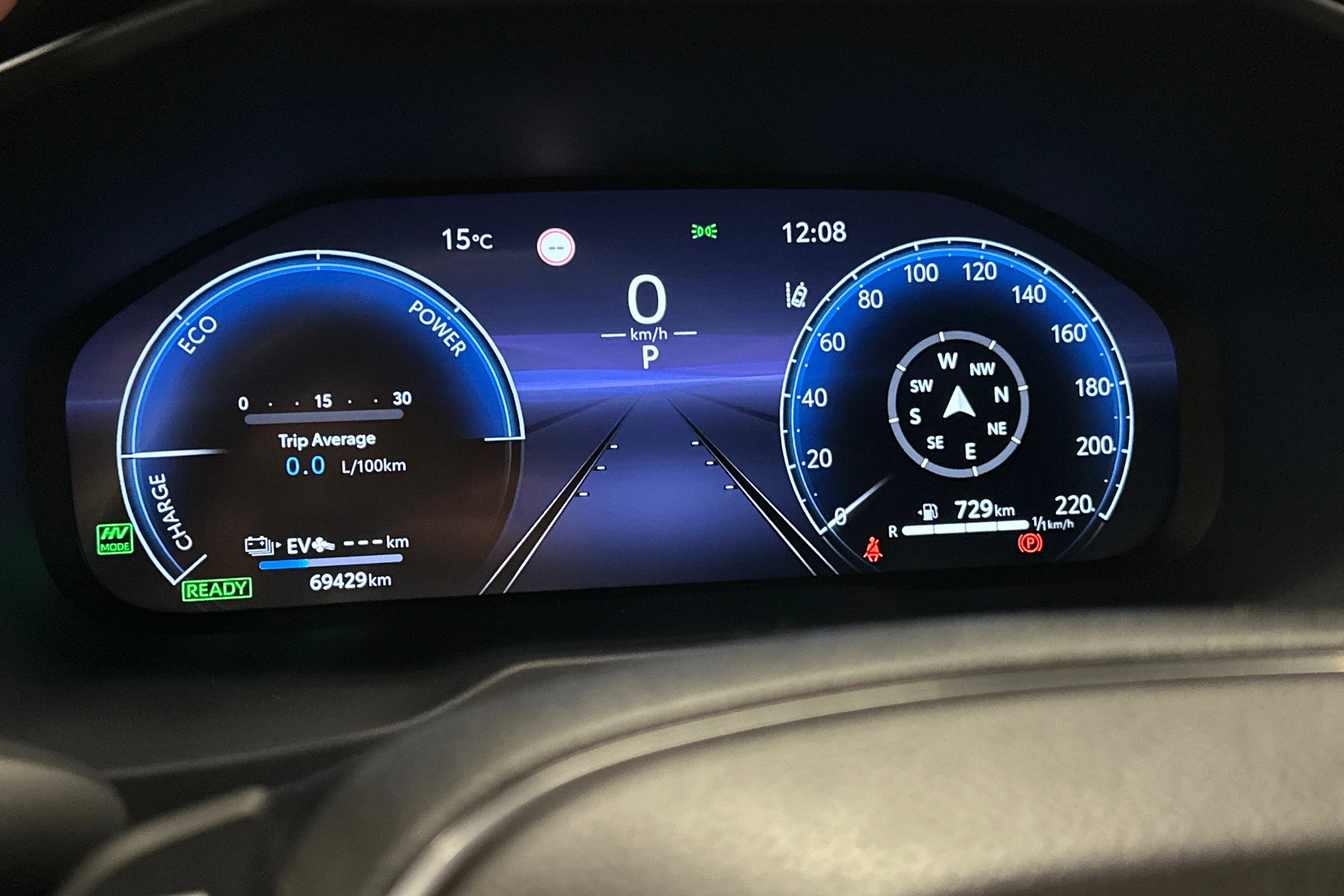 Toyota RAV4 Plug-in 2024 kuva 31.