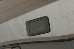 hopea Toyota RAV4 Plug-in 2024 kuva 15.