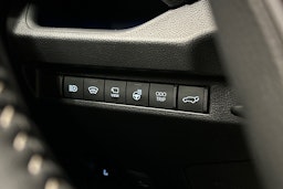 hopea Toyota RAV4 Plug-in 2024 kuva 23.