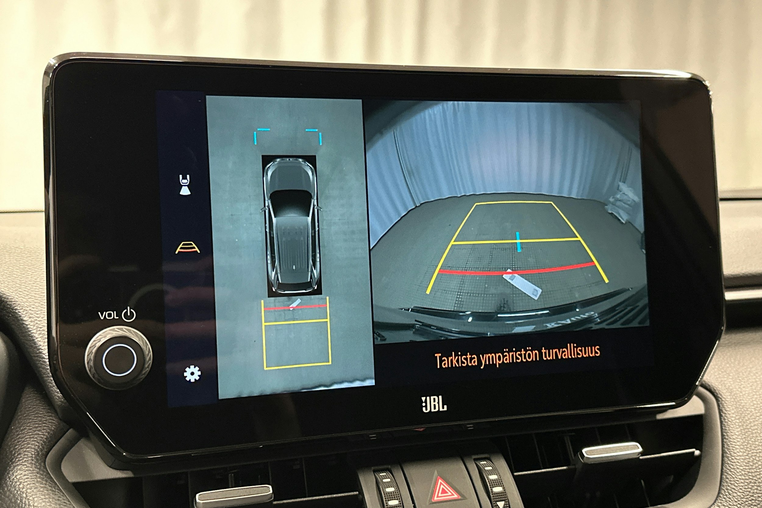 hopea Toyota RAV4 Plug-in 2024 kuva 29.