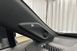 harmaa Toyota RAV4 Plug-in 2024 kuva 20.