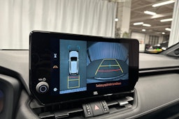 harmaa Toyota RAV4 Plug-in 2024 kuva 21.