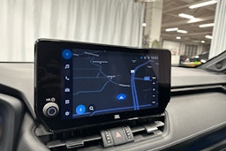 harmaa Toyota RAV4 Plug-in 2024 kuva 22.