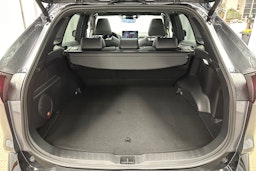 harmaa Toyota RAV4 Plug-in 2024 kuva 29.