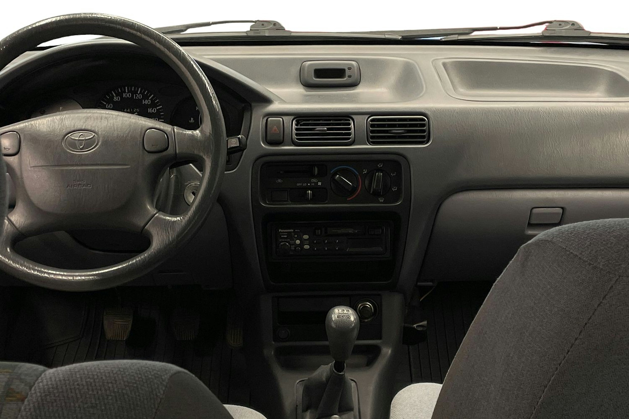 sininen Toyota Starlet 1998 kuva 9.