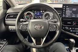 Valkoinen Toyota TOYOTA CAMRY 2023 kuva 11.