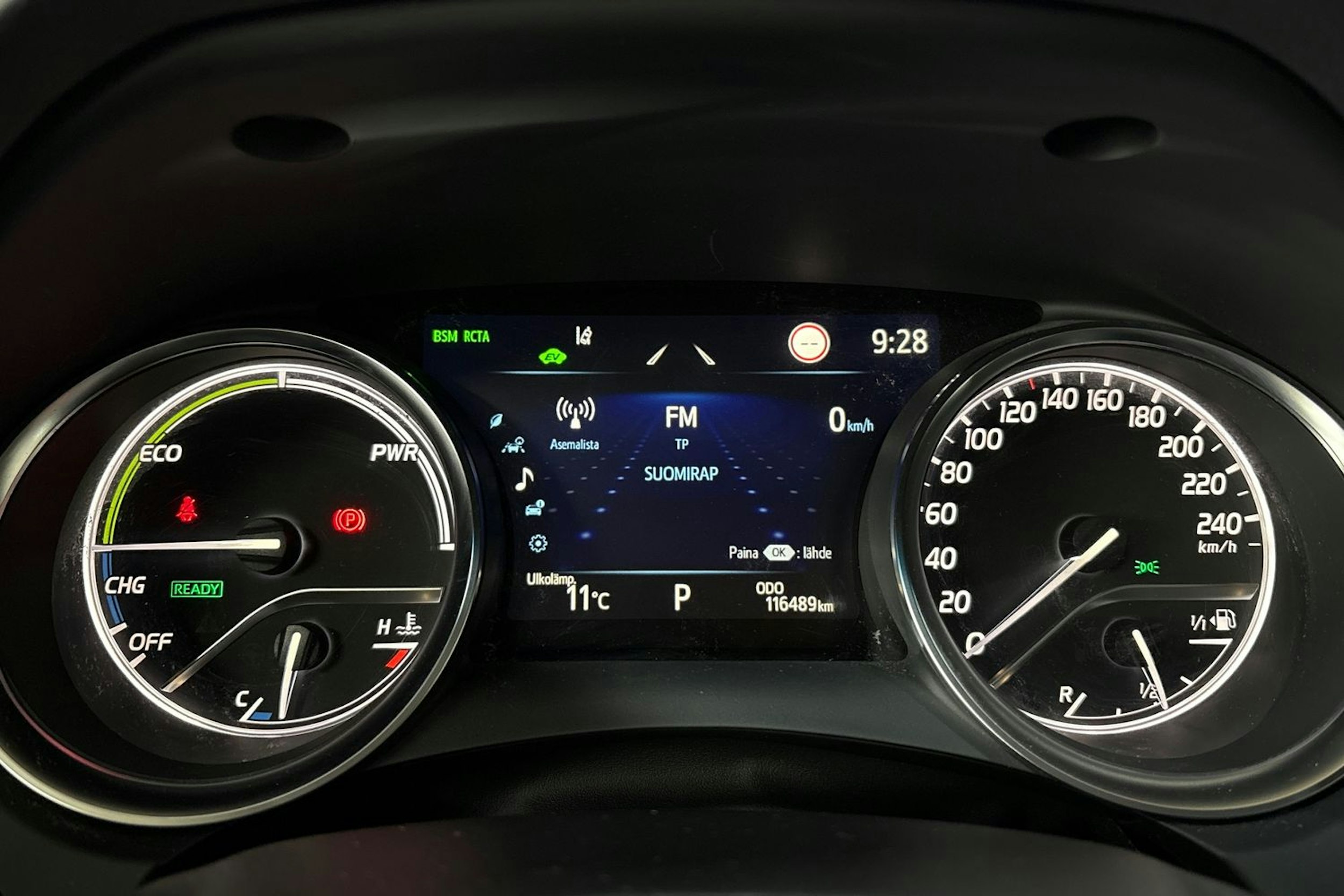 Valkoinen Toyota TOYOTA CAMRY 2023 kuva 12.