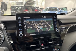 Valkoinen Toyota TOYOTA CAMRY 2023 kuva 17.