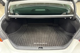 Valkoinen Toyota TOYOTA CAMRY 2023 kuva 24.