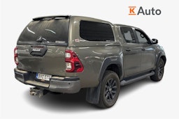 vihreä Toyota Hilux 2021 kuva 2.