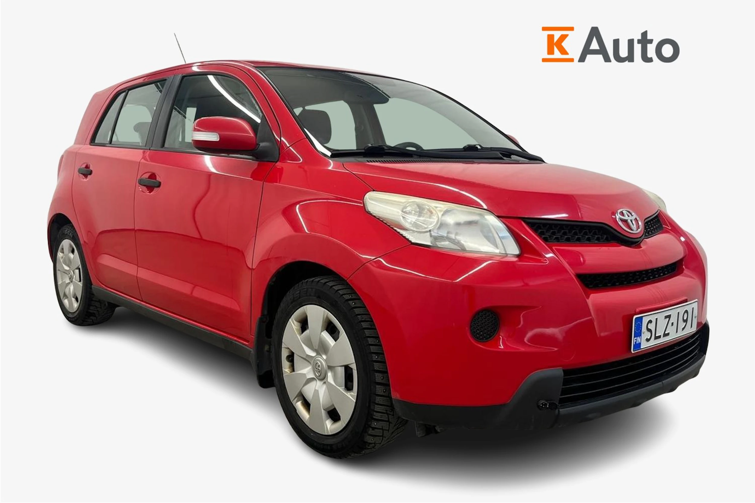 Punainen Toyota Urban Cruiser 2009 kuva 1.