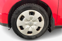 Punainen Toyota Urban Cruiser 2009 kuva 12.