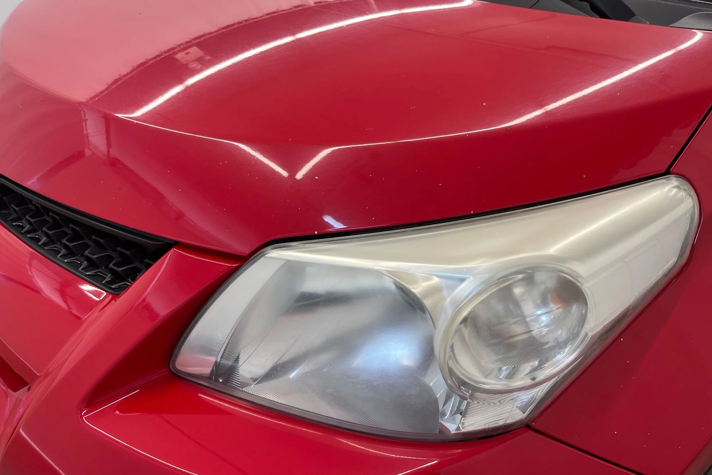 Punainen Toyota Urban Cruiser 2009 kuva 22.