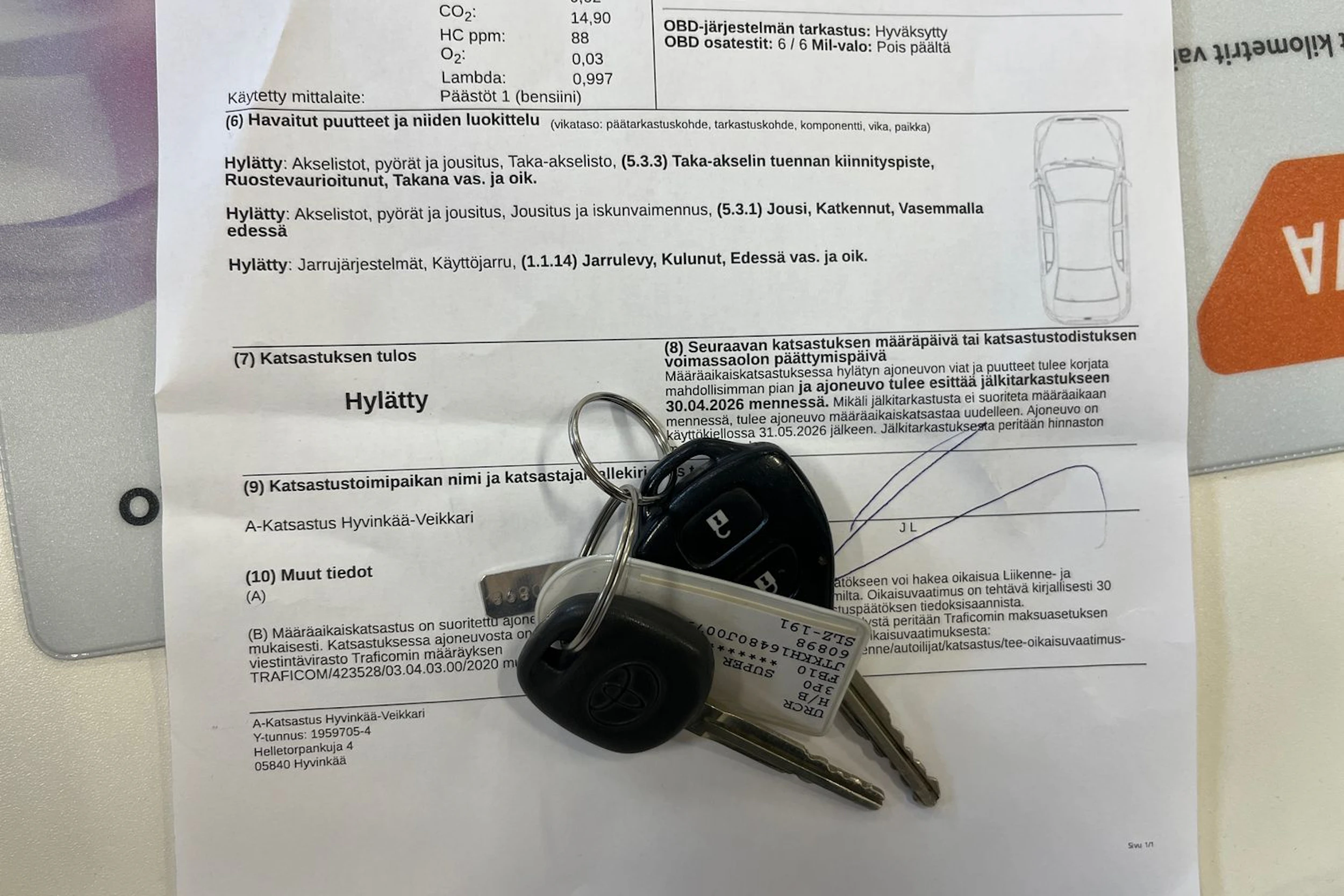 Punainen Toyota Urban Cruiser 2009 kuva 32.