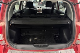 Punainen Toyota Urban Cruiser 2010 kuva 25.