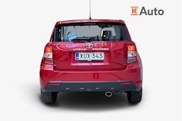 Punainen Toyota Urban Cruiser 2010 kuva 3.