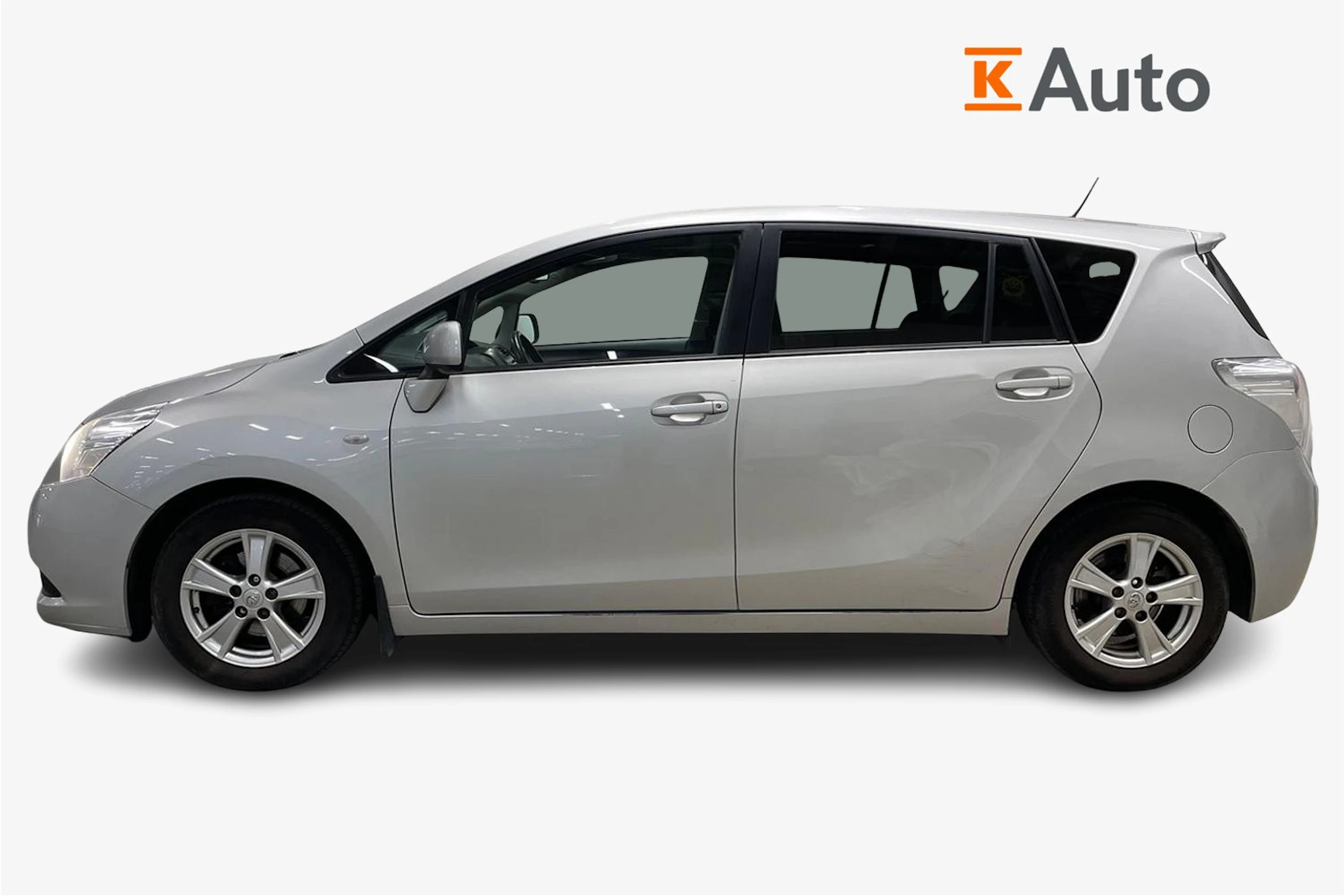 hopea Toyota Verso 2009 kuva 5.