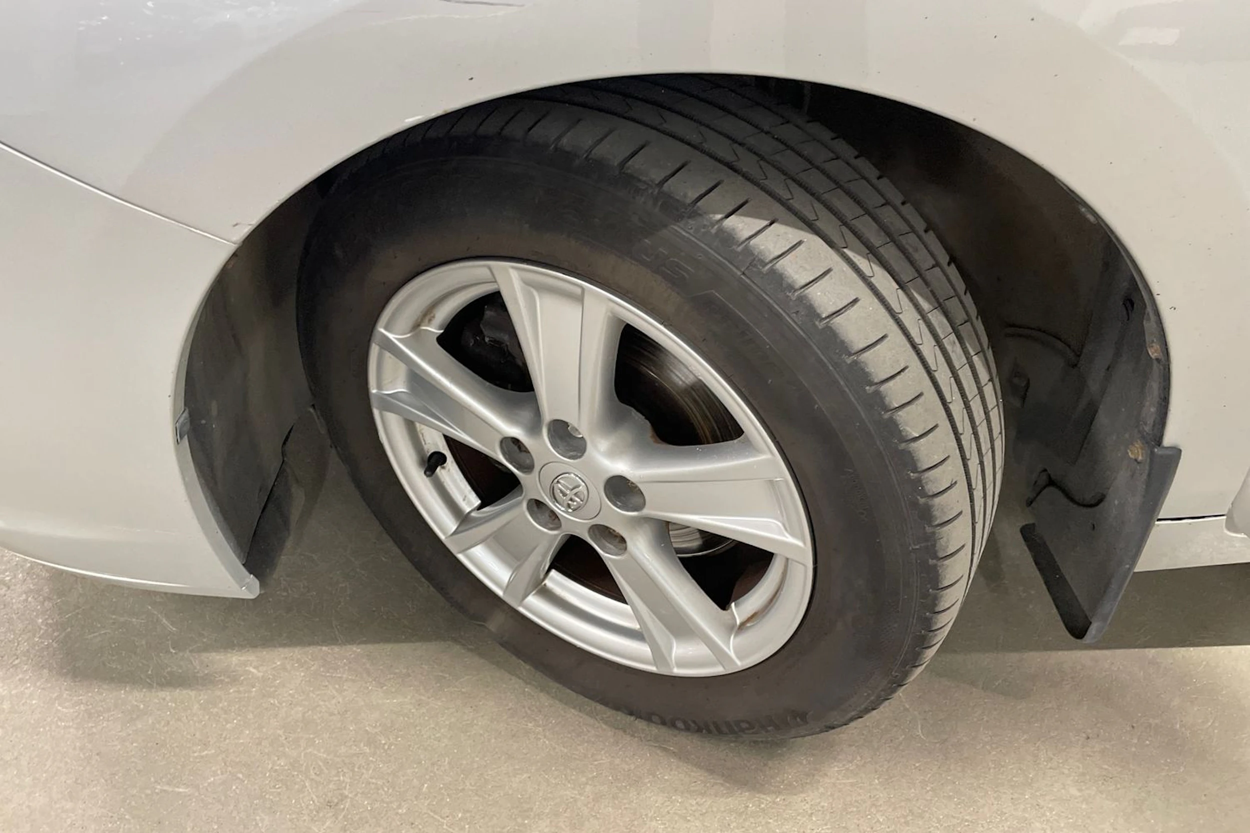 hopea Toyota Verso 2009 kuva 10.