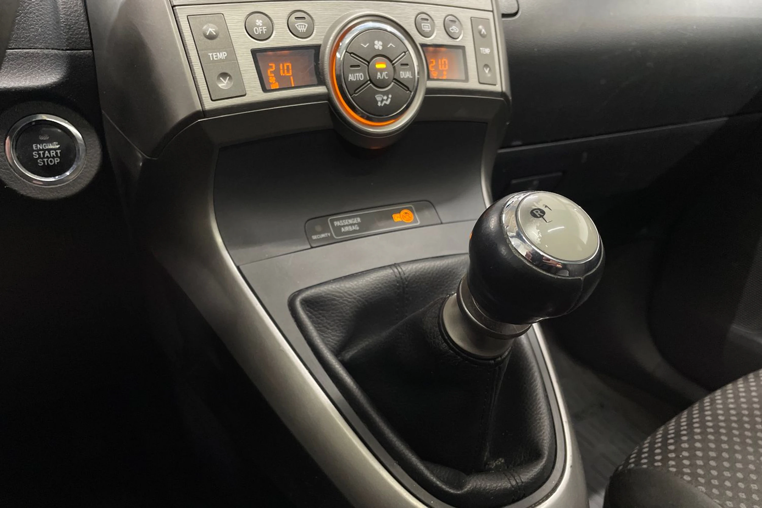 hopea Toyota Verso 2009 kuva 15.