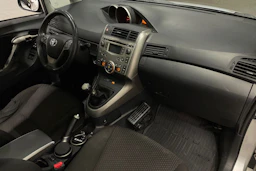 hopea Toyota Verso 2009 kuva 21.