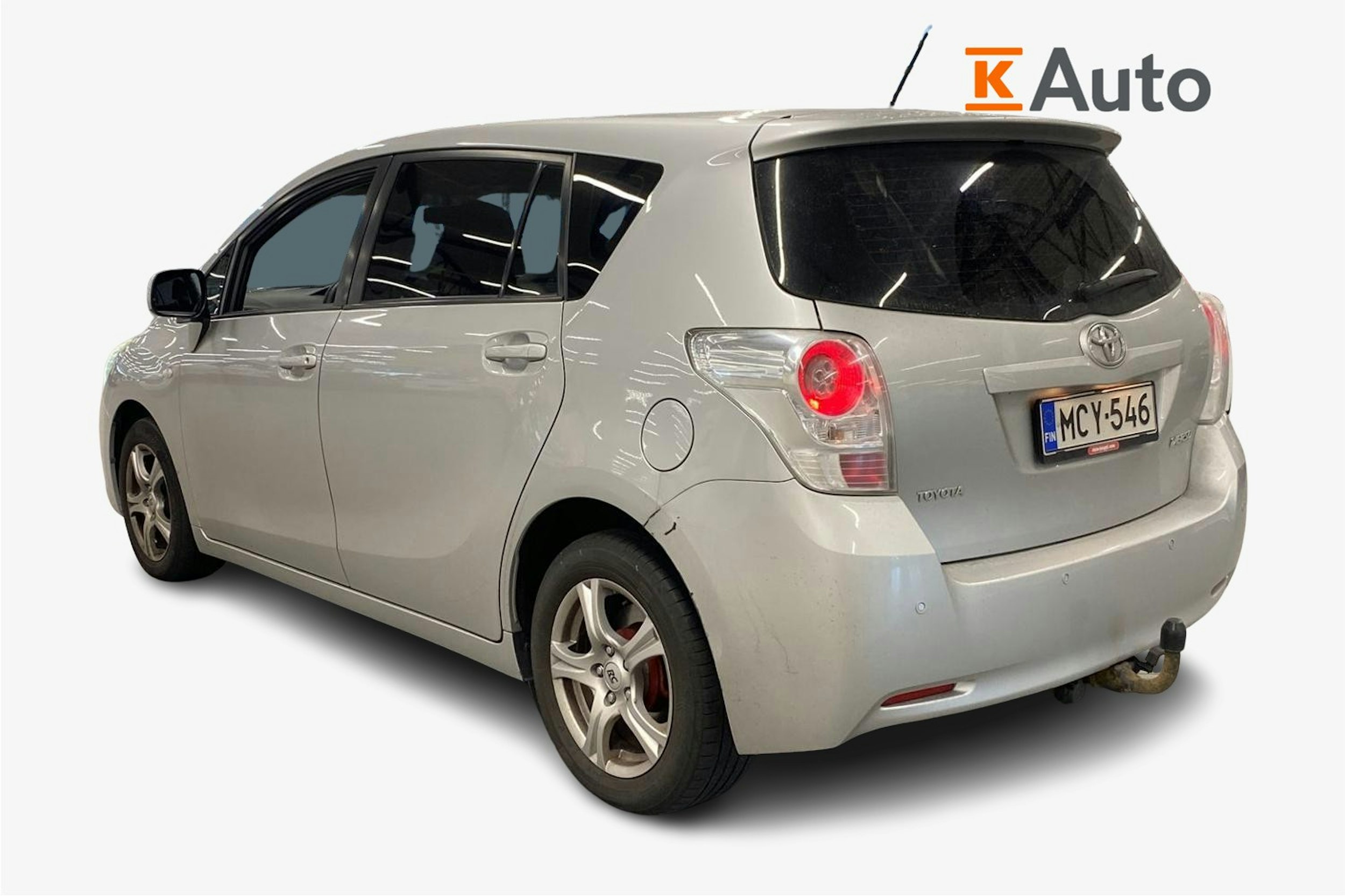 hopea Toyota Verso 2010 kuva 2.