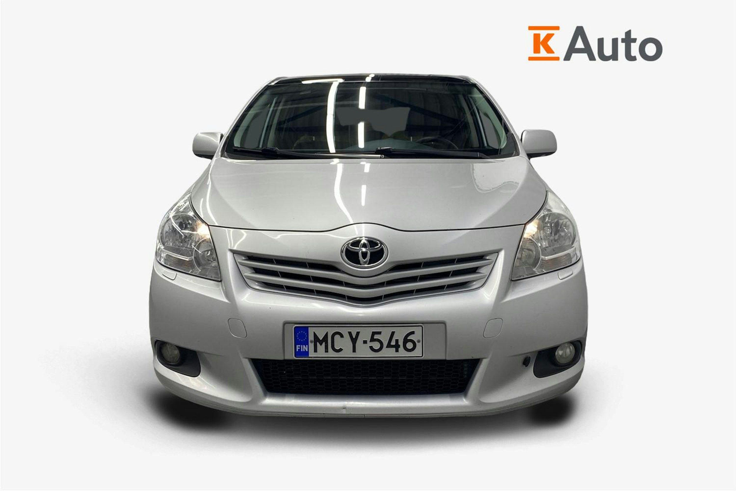 hopea Toyota Verso 2010 kuva 5.