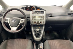 hopea Toyota Verso 2010 kuva 9.