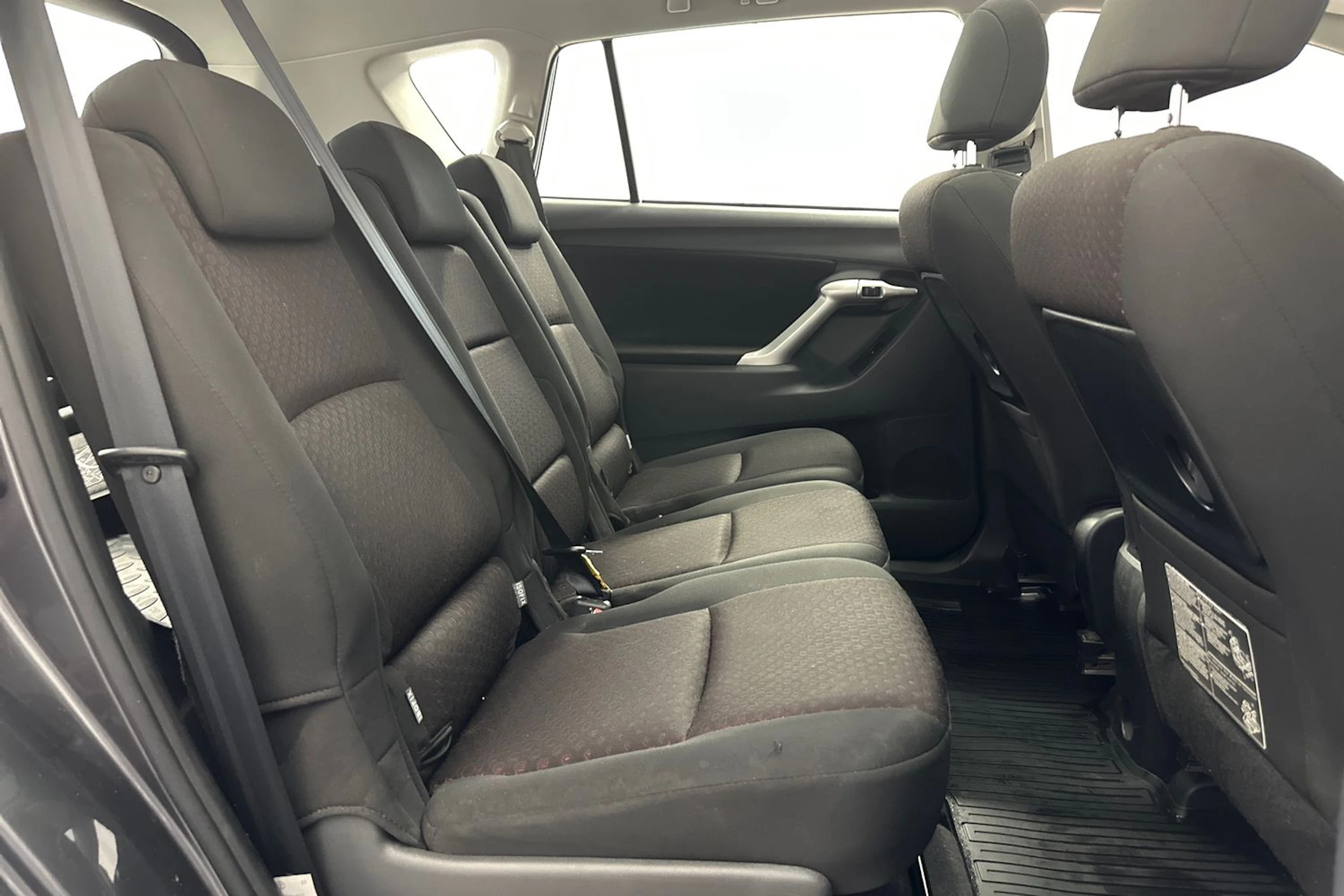harmaa Toyota Verso 2011 kuva 10.