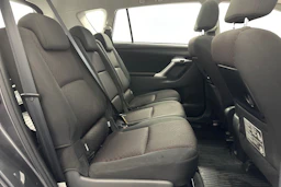 harmaa Toyota Verso 2011 kuva 10.