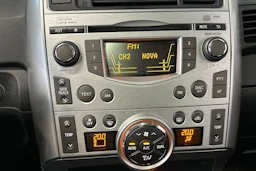 harmaa Toyota Verso 2011 kuva 21.