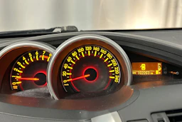 harmaa Toyota Verso 2011 kuva 22.