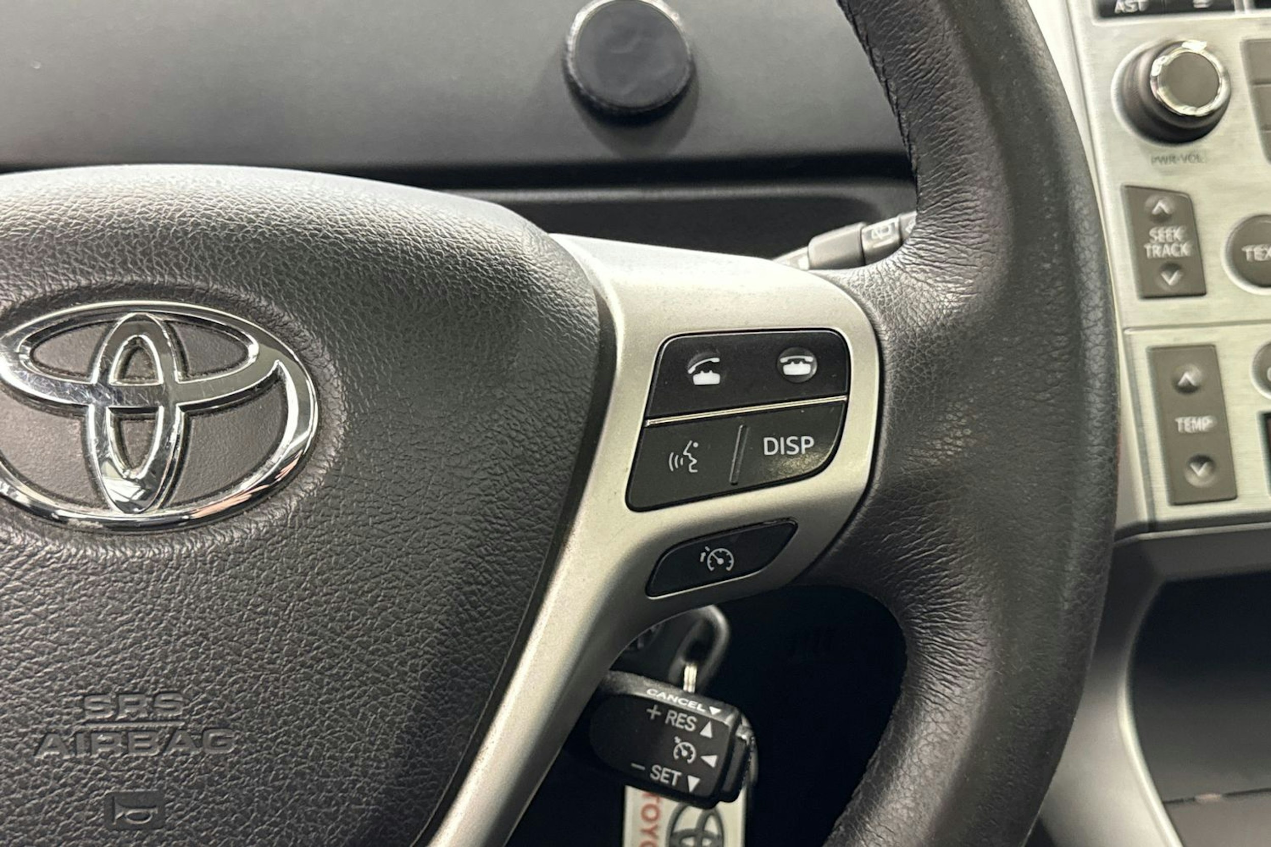met. harmaa Toyota Verso 2011 kuva 22.