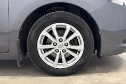 met. harmaa Toyota Verso 2011 kuva 25.