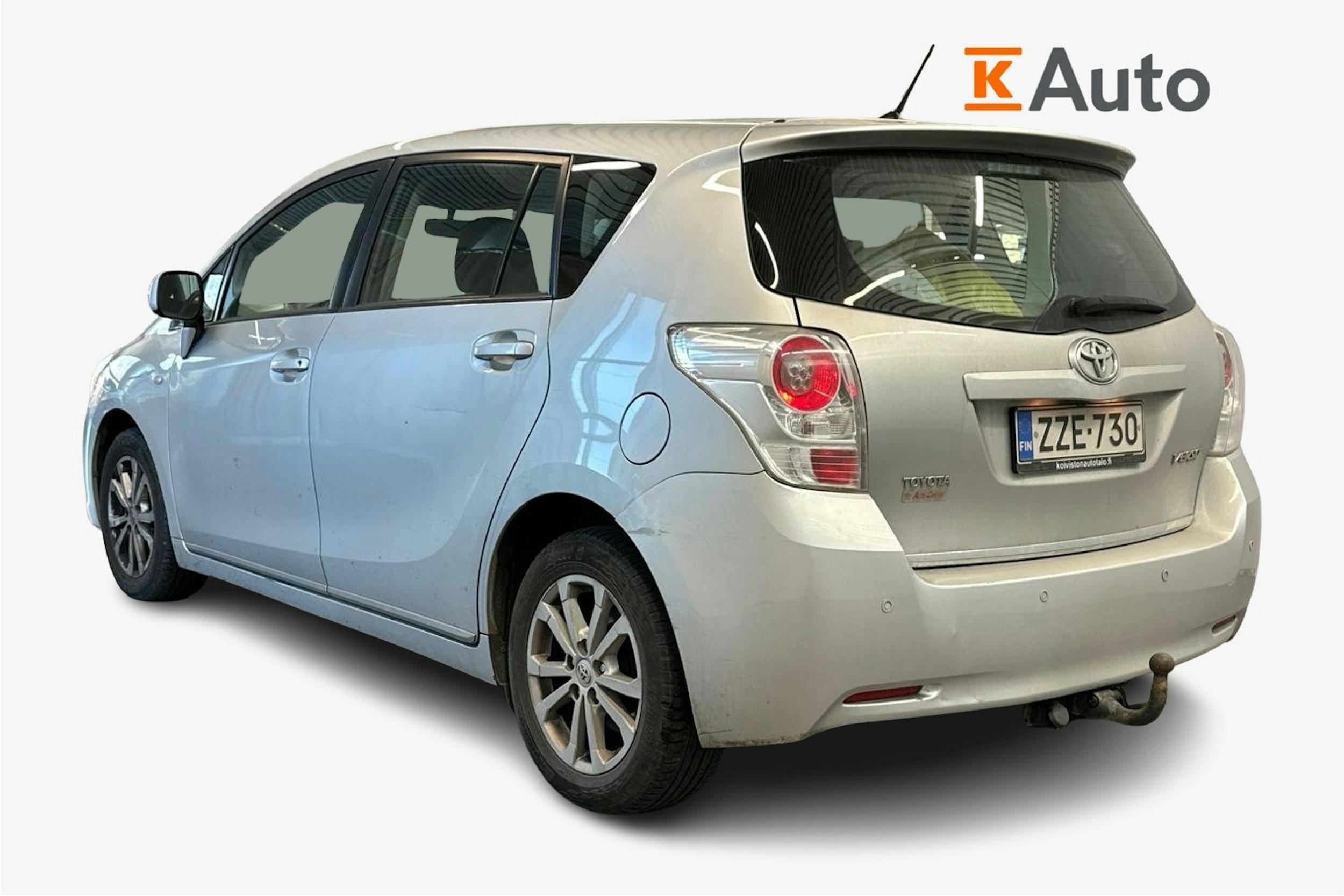 hopea Toyota Verso 2011 kuva 2.