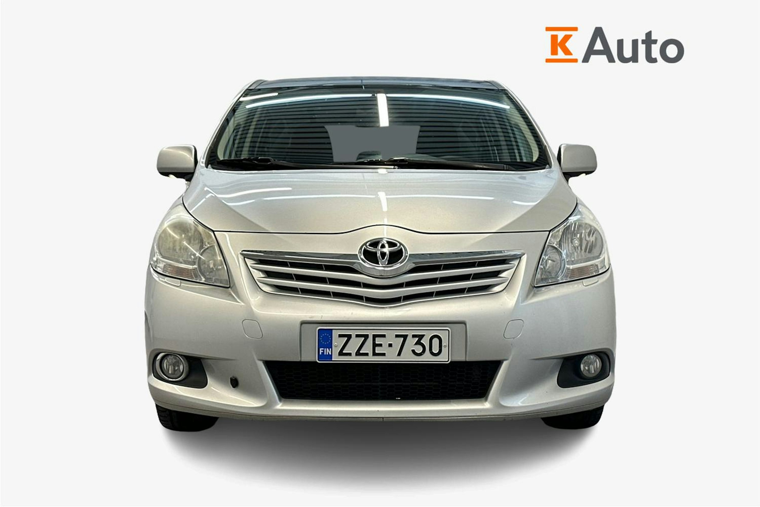 hopea Toyota Verso 2011 kuva 5.