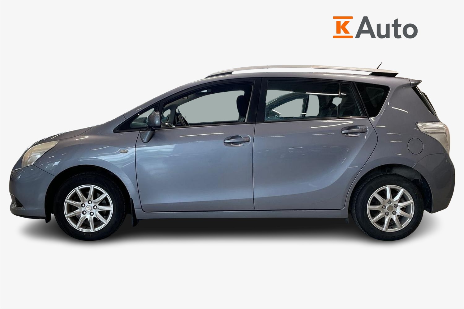 Toyota Verso 1,6 Valvematic Linea Terra 2012, kuva 5/22