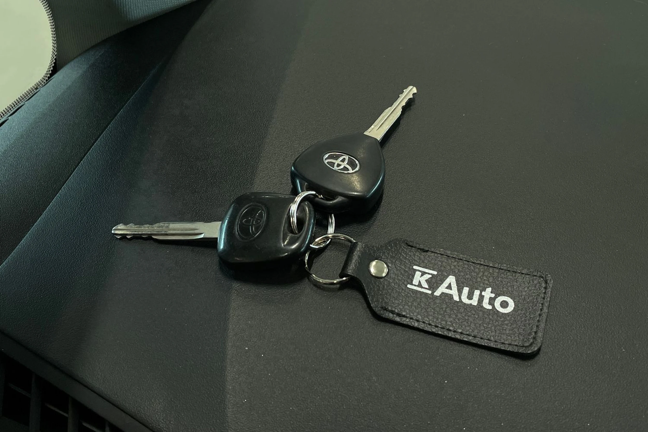 sininen Toyota Verso 2012 kuva 22.