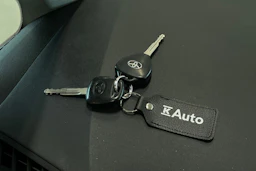 sininen Toyota Verso 2012 kuva 22.