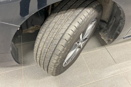 harmaa Toyota Verso 2013 kuva 10.