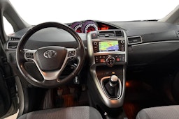 harmaa Toyota Verso 2013 kuva 9.