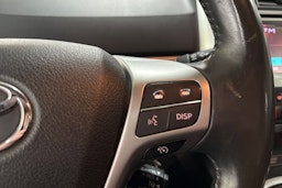 harmaa Toyota Verso 2013 kuva 16.