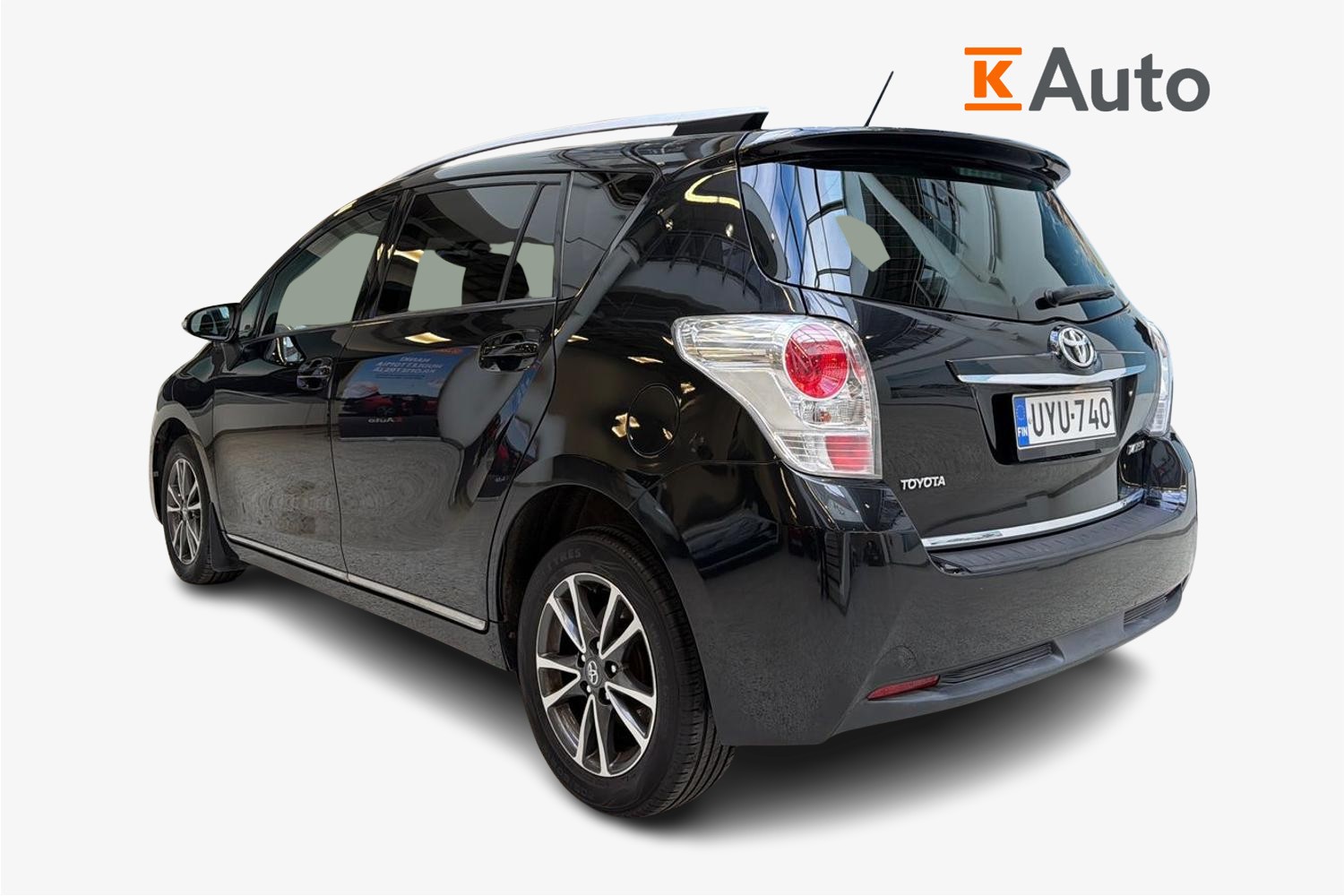 Toyota Verso 2013, photo 2/25