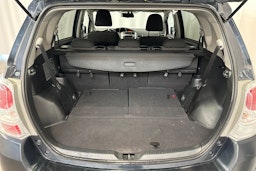 harmaa Toyota Verso 2013 kuva 26.