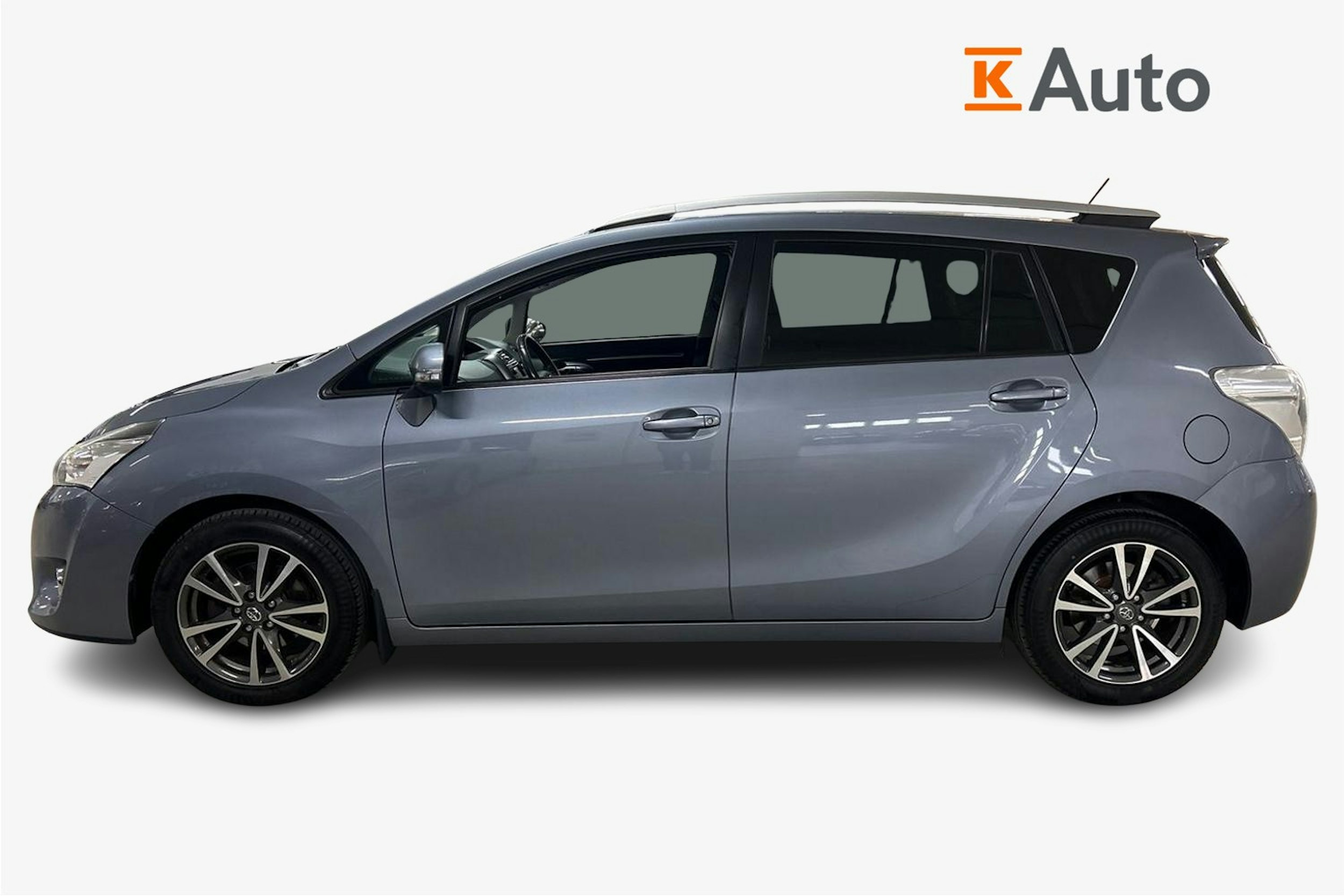 sininen Toyota Verso 2014 kuva 5.